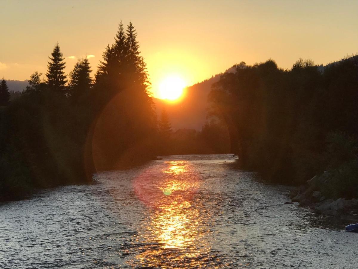La Malu' Bistritei - Casutele Valea Stanii Exterior foto